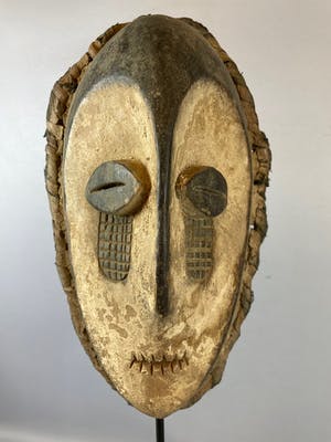 Lega - 220266 African mask from the Lega Bwami - Congo. kopen? Bied vanaf 45!