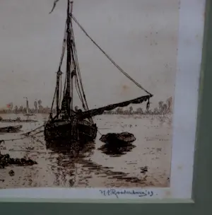 Hendrikus Roodenburg - Ingelijste ets: schip in de rivier kopen? Bied vanaf 20!