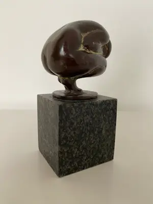Adri van Rooijen - Bronzen beeldje kopen? Bied vanaf 1250!