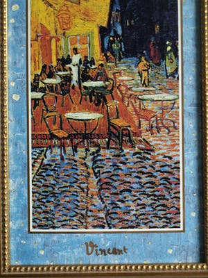 Curiosa - Ingelijste porseleinen wandtegel – Café de Nuit , Vincent van Gogh kopen? Bied vanaf 50!