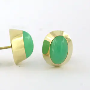 14k geel gouden oorknoppen bezet met chrysopraas – 5.7 gram kaufen? Bieten Sie von 410!