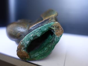 Brons (Onbekend) - zittend naakt, zeer mooi beeldje kopen? Bied vanaf 175!