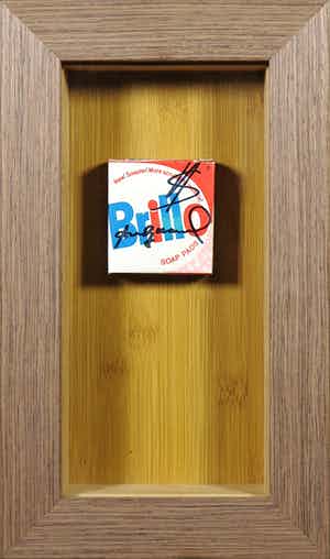 Andy Warhol - Handgesigneerde Brillo-box verkocht voor € 1!