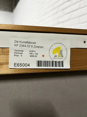 De Kunstfabriek - Acht zwanen kopen? Bied vanaf 500!