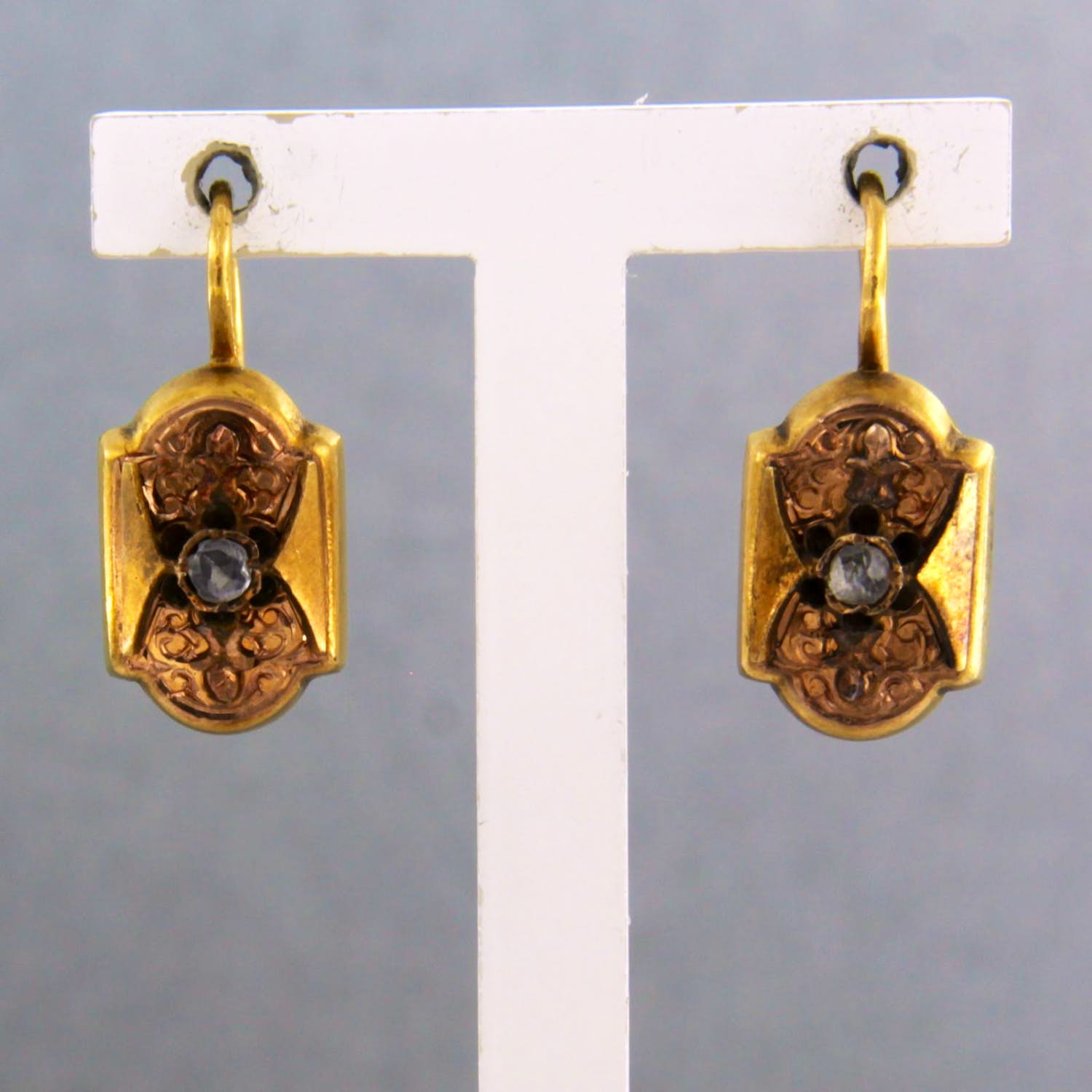 18k geel gouden oorhangers met roos geslepen diamant tot. 0,05ct - F/G - VS/SI verkocht voor € 165!