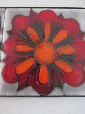 Niet of onleesbaar gesigneerd - HEIBI - keramiek muurpaneel kopen? Bied vanaf 1!