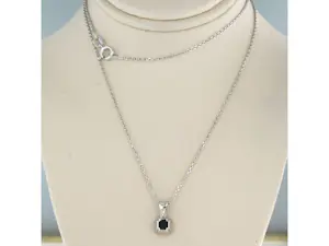 14k gouden collier met hanger met briljant geslepen diamant totaal circa 0.15ct kopen? Bied vanaf 280!