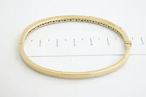 NV (133)- Elegante 18 Krt goud & diamanten (0.35ct) dames-armband - ovaal model kopen? Bied vanaf 730!