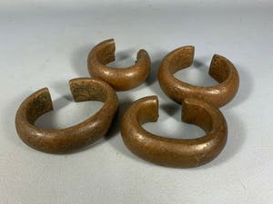 Benin - 201007 - Large Tribal used 4 bracelets or manilla's - Nigeria. kopen? Bied vanaf 65!