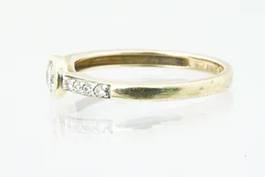 Sierlijke 14 krt goud & 0.30ct diamanten ring - klein model kopen? Bied vanaf 130!