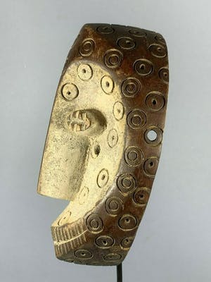 Lega - 200627 - Tribal used African Lega Bwami mask - Congo. kopen? Bied vanaf 35!