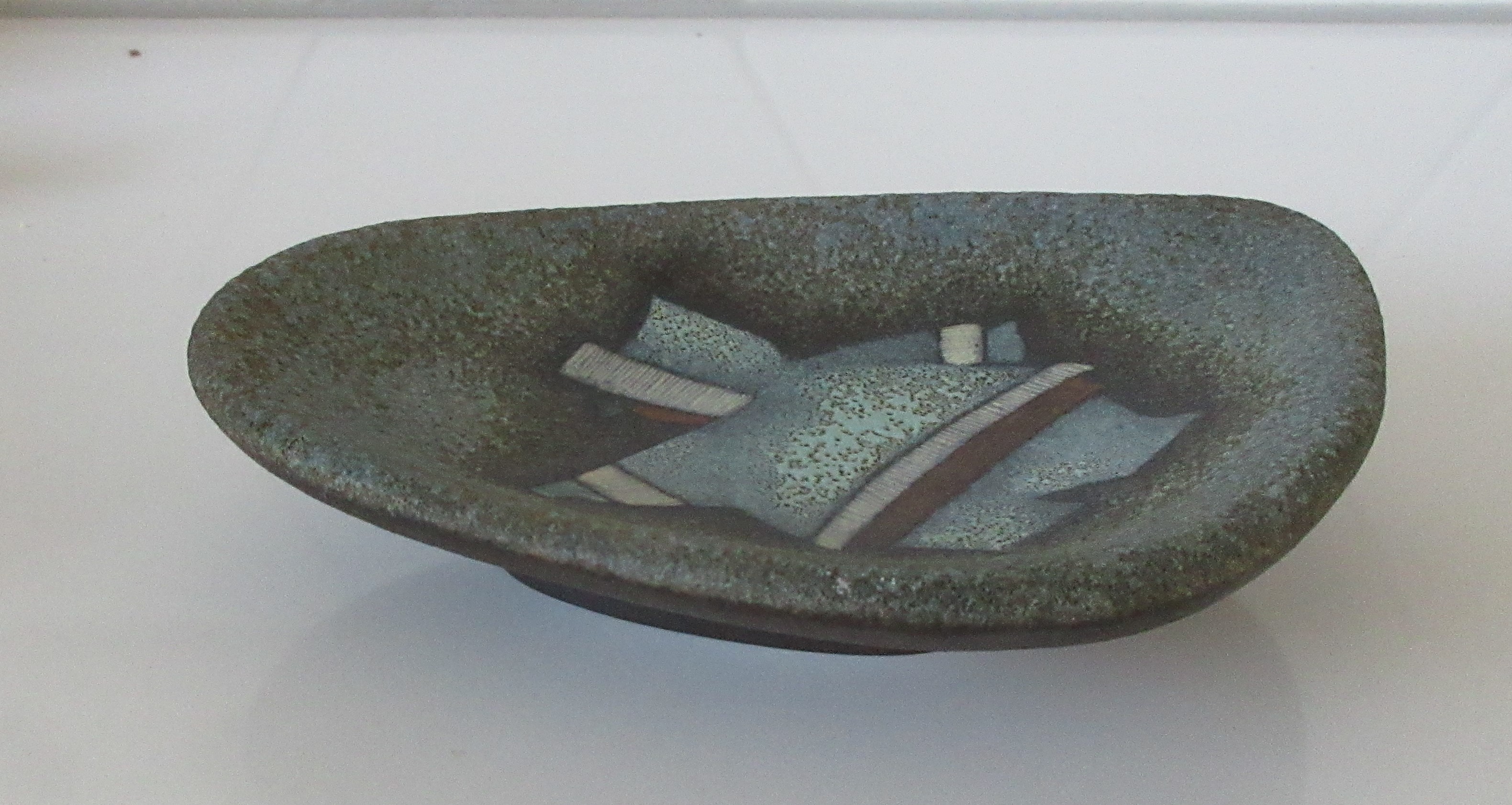 Niet of onleesbaar gesigneerd - L&M Designs Canada Studio aardewerken asbak kopen? Bied vanaf 1!