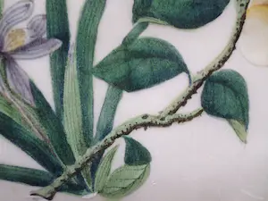 Niet of onleesbaar gesigneerd - Vlinder in bloemenpartij kopen? Bied vanaf 1!