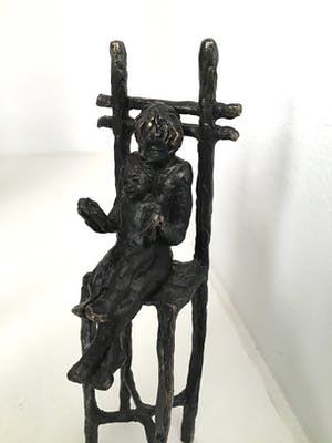 Astrid Veldhuyzen-Koppen - Sculptuur “ EREPLAATS “ kopen? Bied vanaf 75!