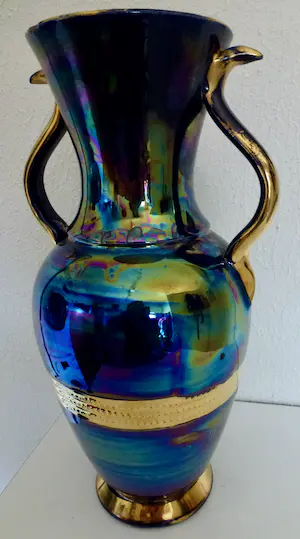 Niet of onleesbaar gesigneerd - Art Deco - Fijn Goud Afgewerkte Aardewerk Vaas - 1920/1930 kopen? Bied vanaf 1!