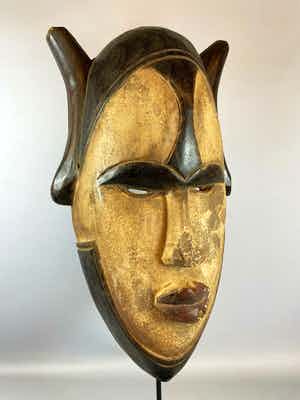 Igbo - 220264 African mask from the Igbo - Nigeria. verkocht voor € 50!