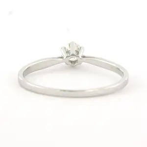 18k witgouden solitair ring met briljant geslepen diamant tot. 0.13ct kopen? Bied vanaf 220!