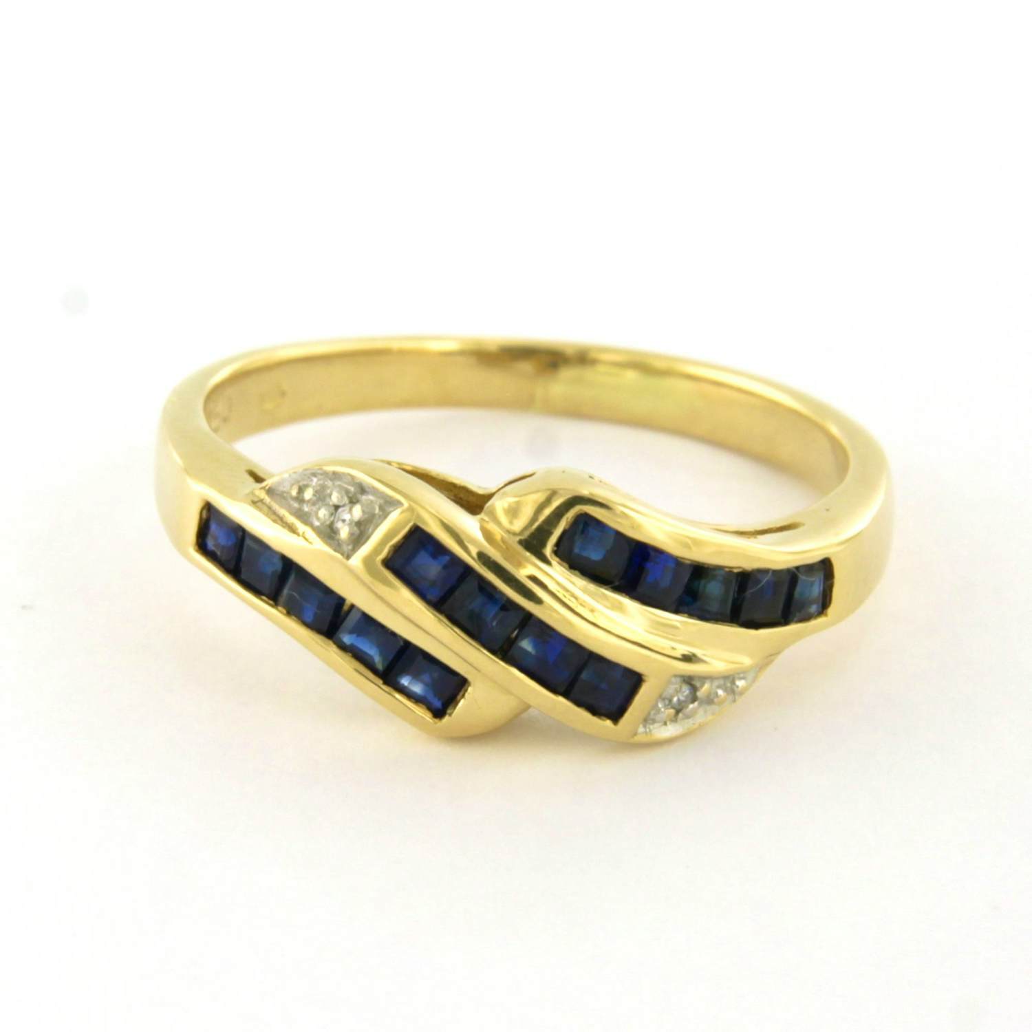 18k gouden ring met saffier en single cut geslepen diamanten tot. 0.01ct kopen? Bied vanaf 300!
