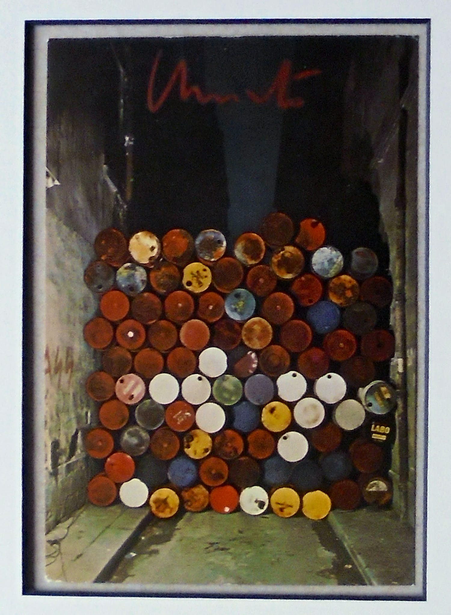 Christo - 1th. Project " Walls of Oil Barrels " Rue Visconti Paris 1962- handgesigneerd kopen? Bied vanaf 99!