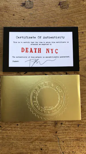 Death NYC - James bond kopen? Bied vanaf 60!