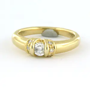 18k geel gouden ring bezet met briljant geslepen diamant 0.31ct kaufen? Bieten Sie von 700!