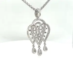 Magnificent Pendant in 18 Karat with 177 Brillants 1,65 carat with Chain kopen? Bied vanaf 2200!