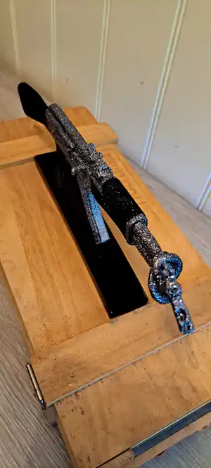 Buy Diederik Van Apple - Art againg war? Bid from 125!