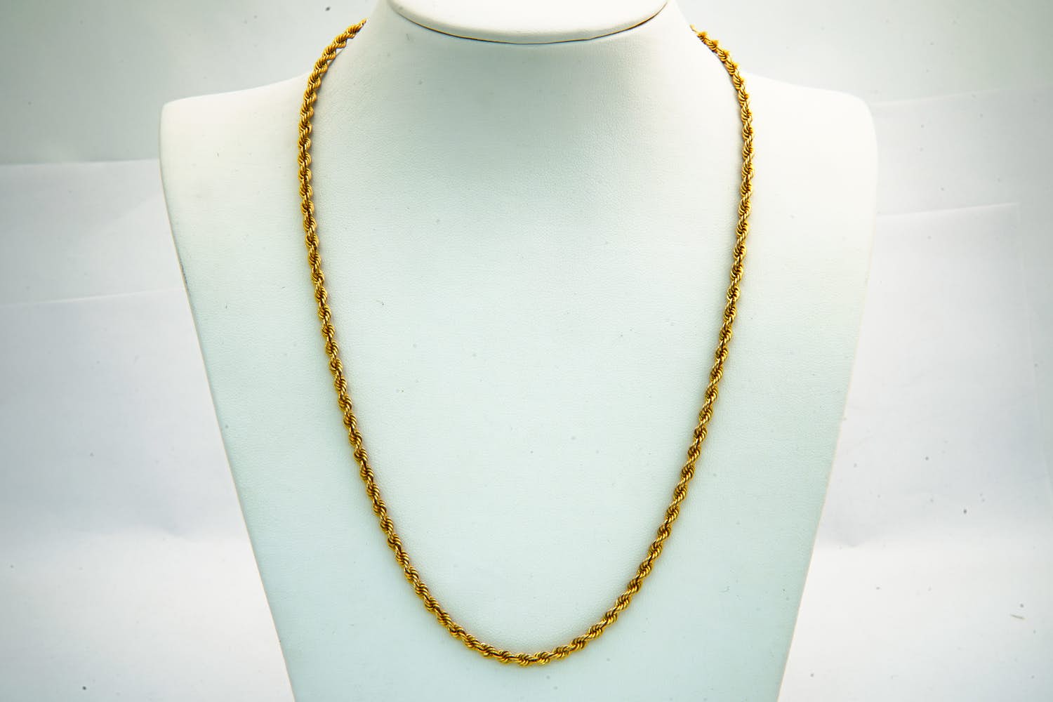 1 - Sierlijk, zo goed als nieuw - hoog gehalte -22 krt geel-gouden koord-collier kopen? Bied vanaf 390!