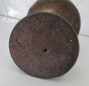 José Rodolfo Gonzales Mele - Brons geglazuurde Studio Keramische kelk kopen? Bied vanaf 20!