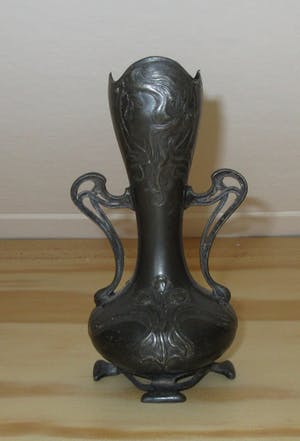 WMF - Art Nouveau verzilverd tinnen vaasje kopen? Bied vanaf 32!