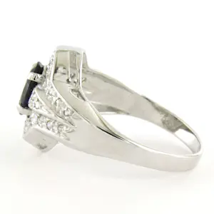 14k wit gouden ring met saffier en single cut geslepen diamanten tot. 0.10ct kopen? Bied vanaf 280!