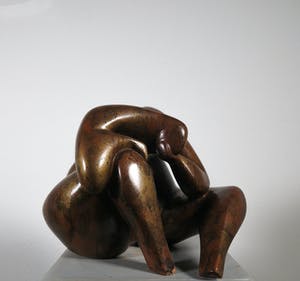 Niet of onleesbaar gesigneerd - Keramiek, Geglazuurd sculptuur van een voormalige danseres kopen? Bied vanaf 1!
