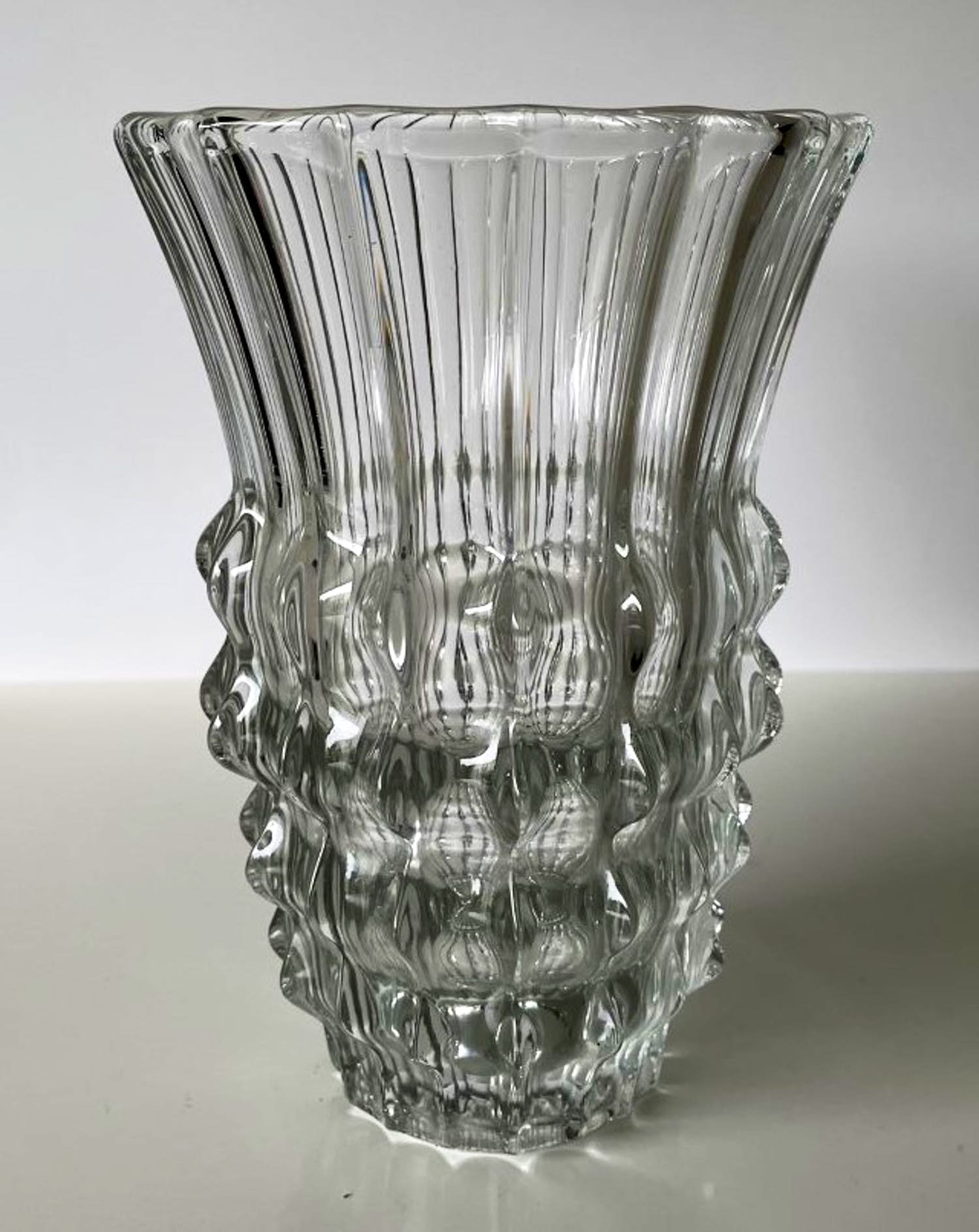 Sklo Union - Rosice - Glazen vintage vaas ontwerp Jiri Zejmon verkocht voor € 1!