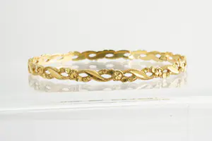 Acheter78 - Fraaie 20 karaats geel-gouden gefaseerd afgewerkte dames amband - gekeurd? Enchérissez de 270!
