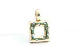 48- Massieve 18 krt gouden en diamanten "gewelfde" hanger - 9 briljanten kopen? Bied vanaf 470!