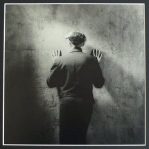 Erwin Olaf - 4 Ingelijste en handgesigneerde foto’s uit 1986 – oplage 1 (!) – 35 x 35 cm kopen? Bied vanaf 1000!
