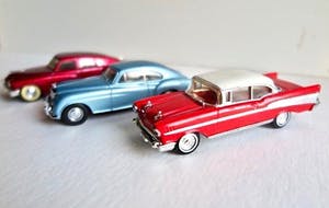 Curiosa - 3 Dinky Toys: Chevrolet/Bentley /Tucker Torpedo -Matchbox - VERZENDING GRATIS NL kopen? Bied vanaf 1!