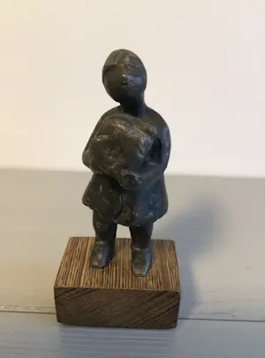 Judith Braun - “ Meisje met cadeau “ kopen? Bied vanaf 69!