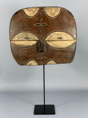 Teke - 180824 - Tribal used African Bateke mask - Congo. kopen? Bied vanaf 45!