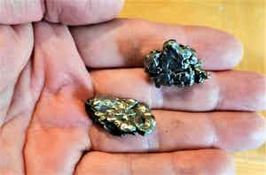 "Campo del Cielo" meteoriet fragmenten (2x) verkocht voor € 50!