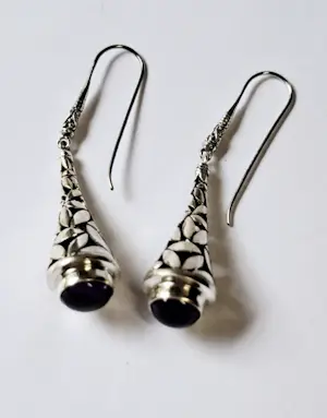 Nieuw Zilveren Byzantijnse Bungel oorbellen, met bolvormige Amethist kopen? Bied vanaf 65!