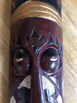 Niet of onleesbaar gesigneerd - Zeer groot (1 meter lang!) en expressief Afrikaans masker kopen? Bied vanaf 1!