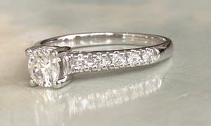 14 karaat witgouden ring met diamanten ca  0.36 ct kopen? Bied vanaf 400!