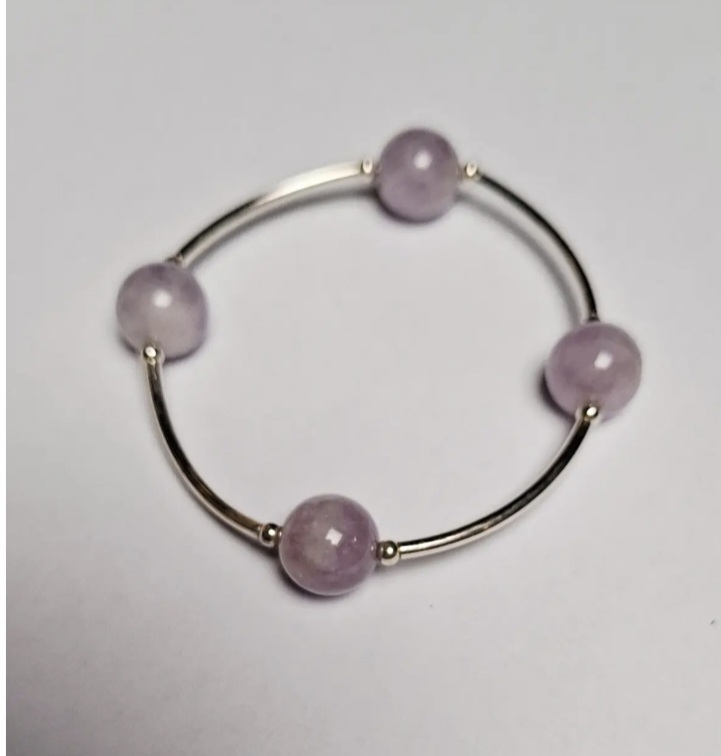 Nieuwe zilveren armband met Amethist  edelsteen. kopen? Bied vanaf 45!