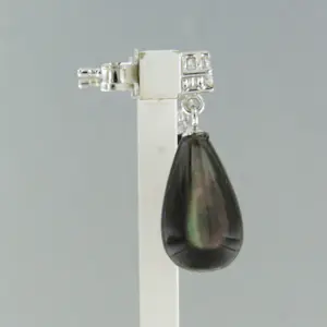 18k witgouden oorhangers met parelmoer en briljant geslepen diamant tot. 0.20ct kopen? Bied vanaf 310!