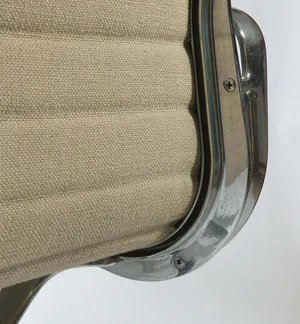 Ray en Charles Eames - Set van zes EA 108 stoelen kopen? Bied vanaf 300!