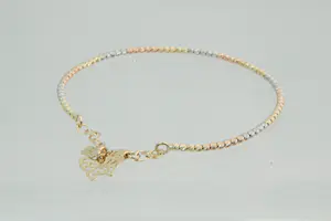 82-  Charmante 14Krt tricolor gouden armband met vlinder hanger kopen? Bied vanaf 145!