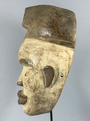 Bakongo - 200425 - Tribal used African Bakongo Mask - Congo. kopen? Bied vanaf 45!