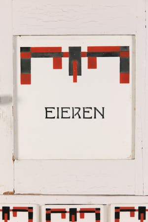 Curiosa - Houten kruidenkastje met porseleinen lades kopen? Bied vanaf 100!