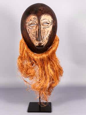 Lega - 191001 - Old Tribal used African mask from the Lega Bwami - Congo. verkocht voor € 65!